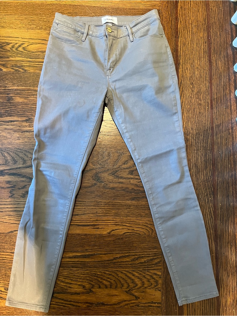 FRAME Denim Le High Skinny Jeans in Light Gray, waxy coated